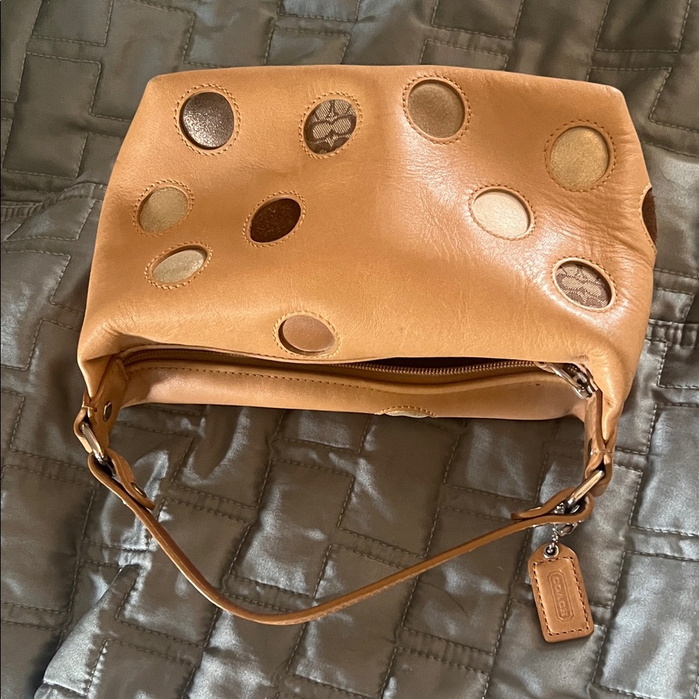 Vintage Coach Polka Dot Tan and Brown Demi mini Bag - Picture 6 of 9